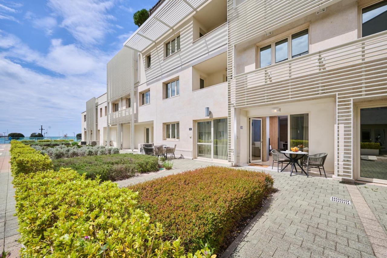 Supreme Studio Apartment Bijoux Umag Exterior photo